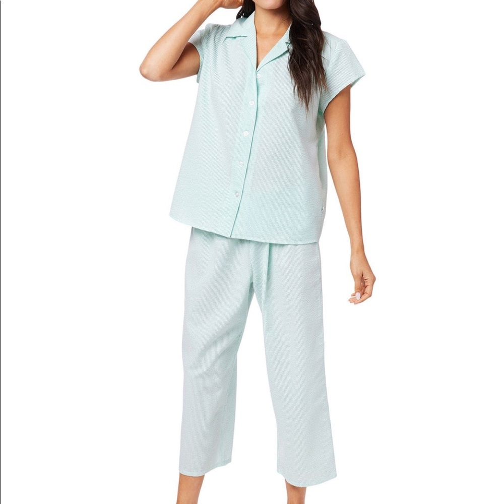 The Cat’s Pajamas Green seersucker cotton pajamas. Size small.